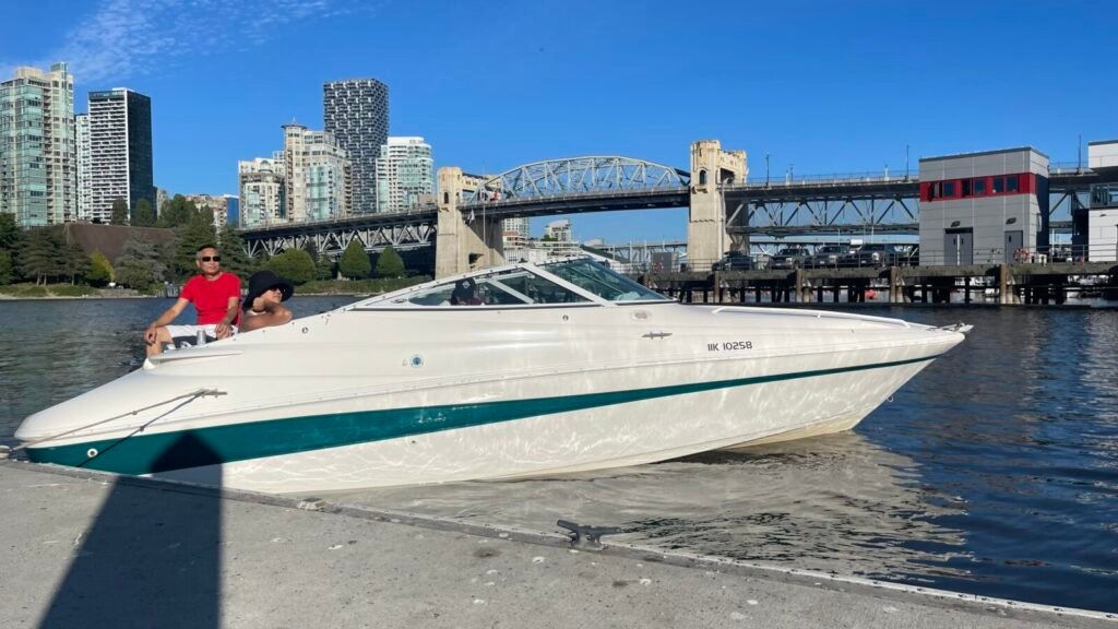 Speedy Boat for rent Vancouver, British Columbia