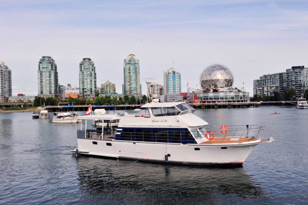 Yacht Rental Vancouver - Renthese