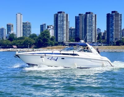 Vancouver Yacht Charter on Sunny Greet