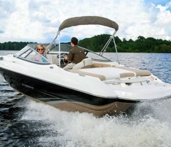 Yacht Charter Sicamous BC